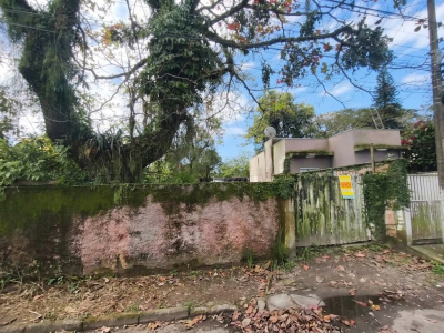 Terreno á venda . Rua Sesinando Benkerdorf ,n°110 - Vila Horizonte