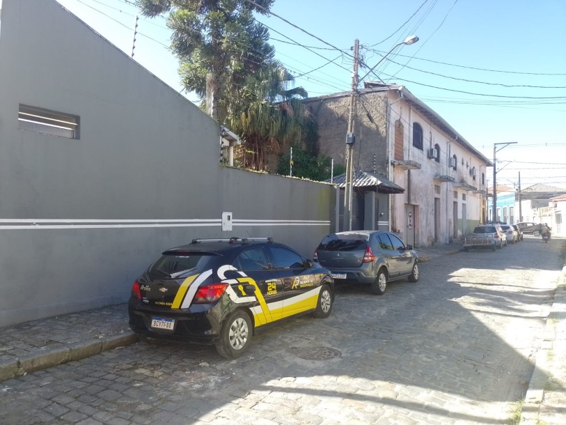 Casa para locação, Centro - Rua Pêcego Junior n° 98-1
