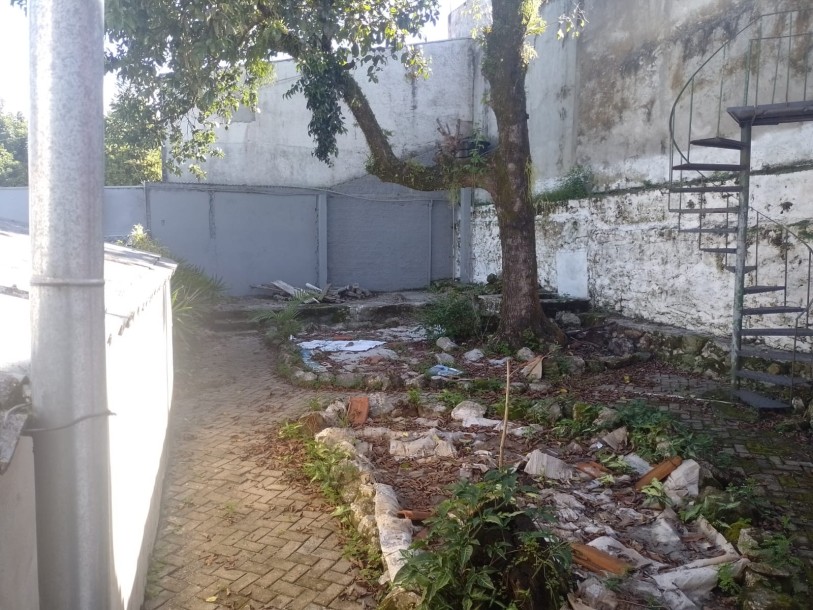 Casa para locação, Centro - Rua Pêcego Junior n° 98-13