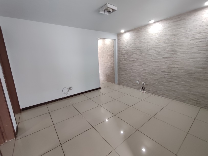 Rua Júlio Groth Elias - Casa Condomínio Fechado Costa Sul alugado-2