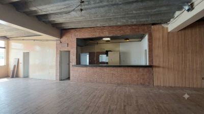 Sala Comercial p/ LOCAÇÃO --Ao lado na Padaria Guanabara - Raia-4