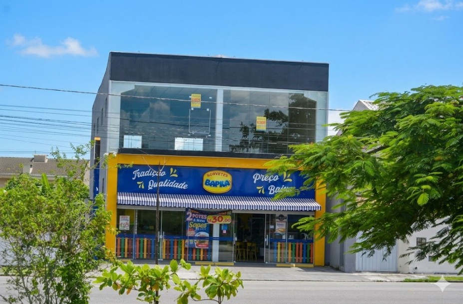 Salão Para Locação- Av. Bento Munhoz da Rocha Neto-8