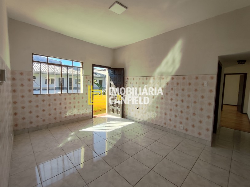 Prédio Comercial e Residencial - Rua XV de novembro , 240-13