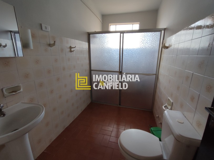 Prédio Comercial e Residencial - Rua XV de novembro , 240-25