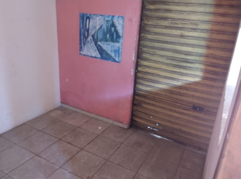 Sala comercial e sobrado - Rua Jose Gomes-3