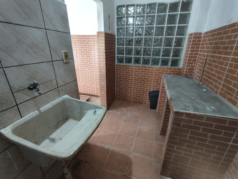 Sala Comercial - Rua Washigton Luiz - Vila Paranaguá - Lateral ao Colégio Estadual Maria de Lurdes Rodrigues Morozowski-12