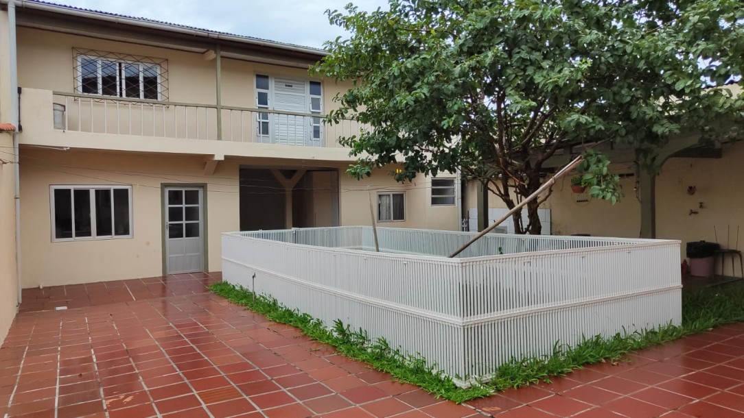 Sobrado á Venda - Maneco Viana-2