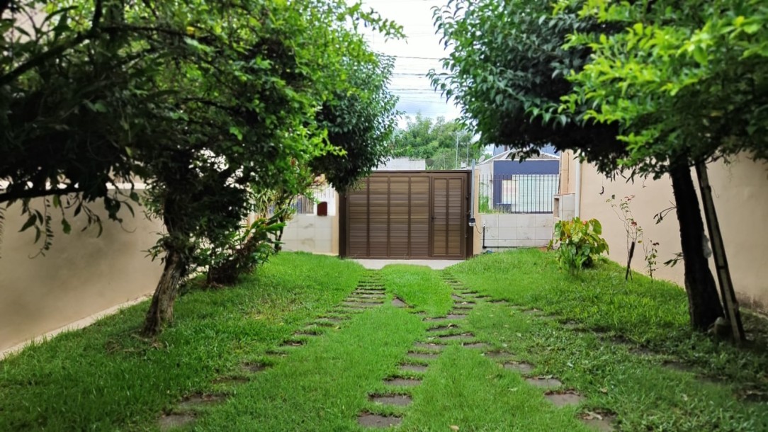 Sobrado á Venda - Maneco Viana-4